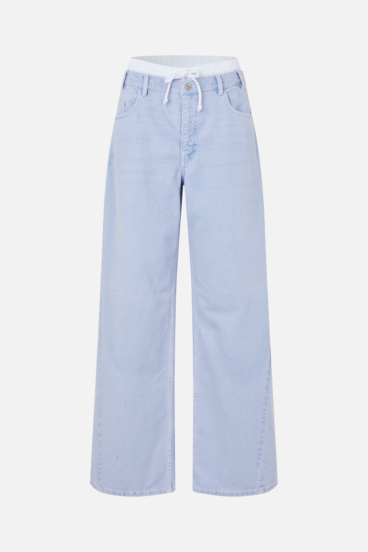 Vorderansicht hellblauer denim-Jeans mit weiten, geraden Beinen, Kordelzugbund, Gürtelschlaufen und Vordertaschen