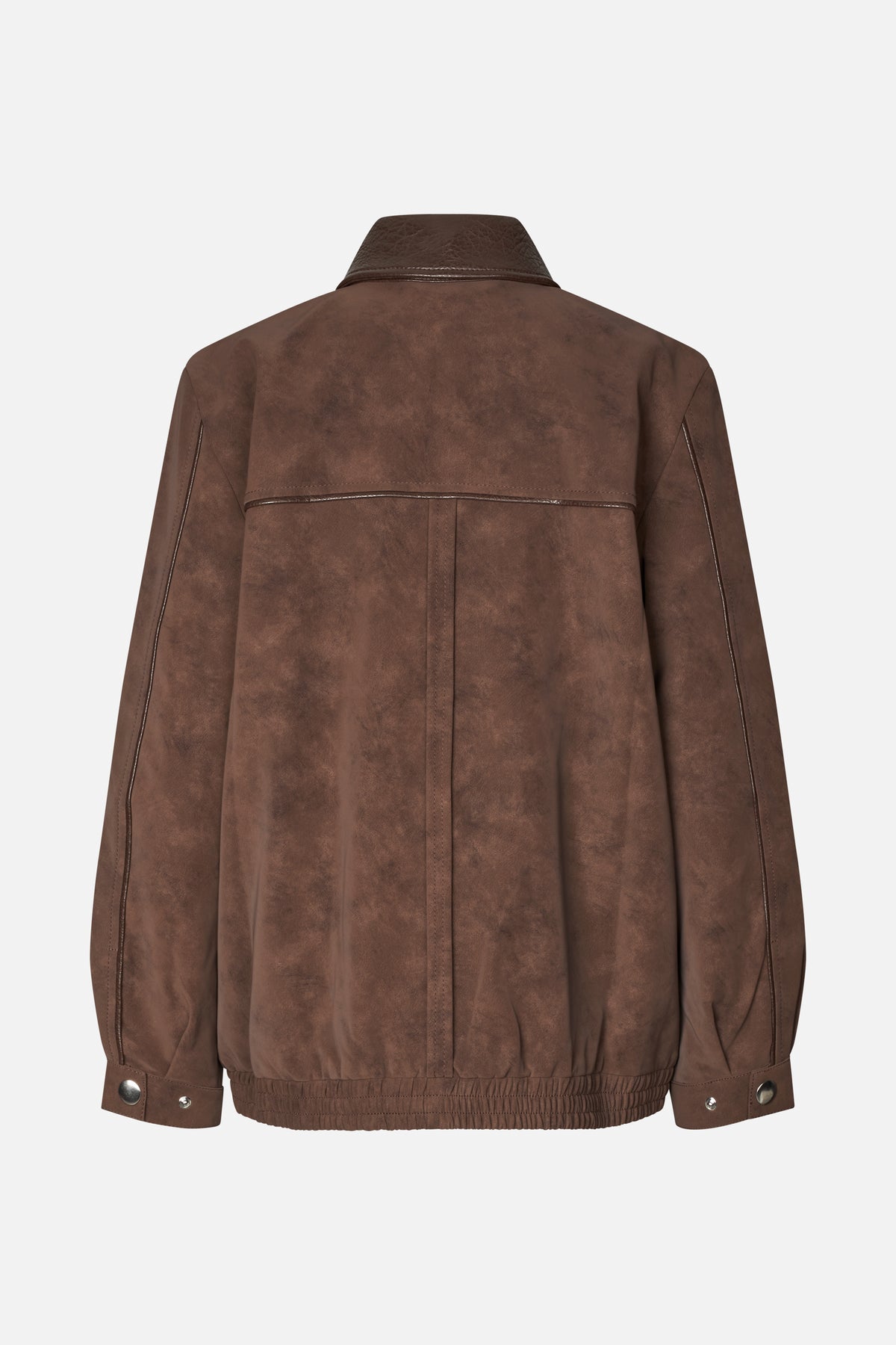 Vue de dos d'une veste brune mouchetée à col pointu, détails de couture, bas élastiqué et poignets à boutons-pression.