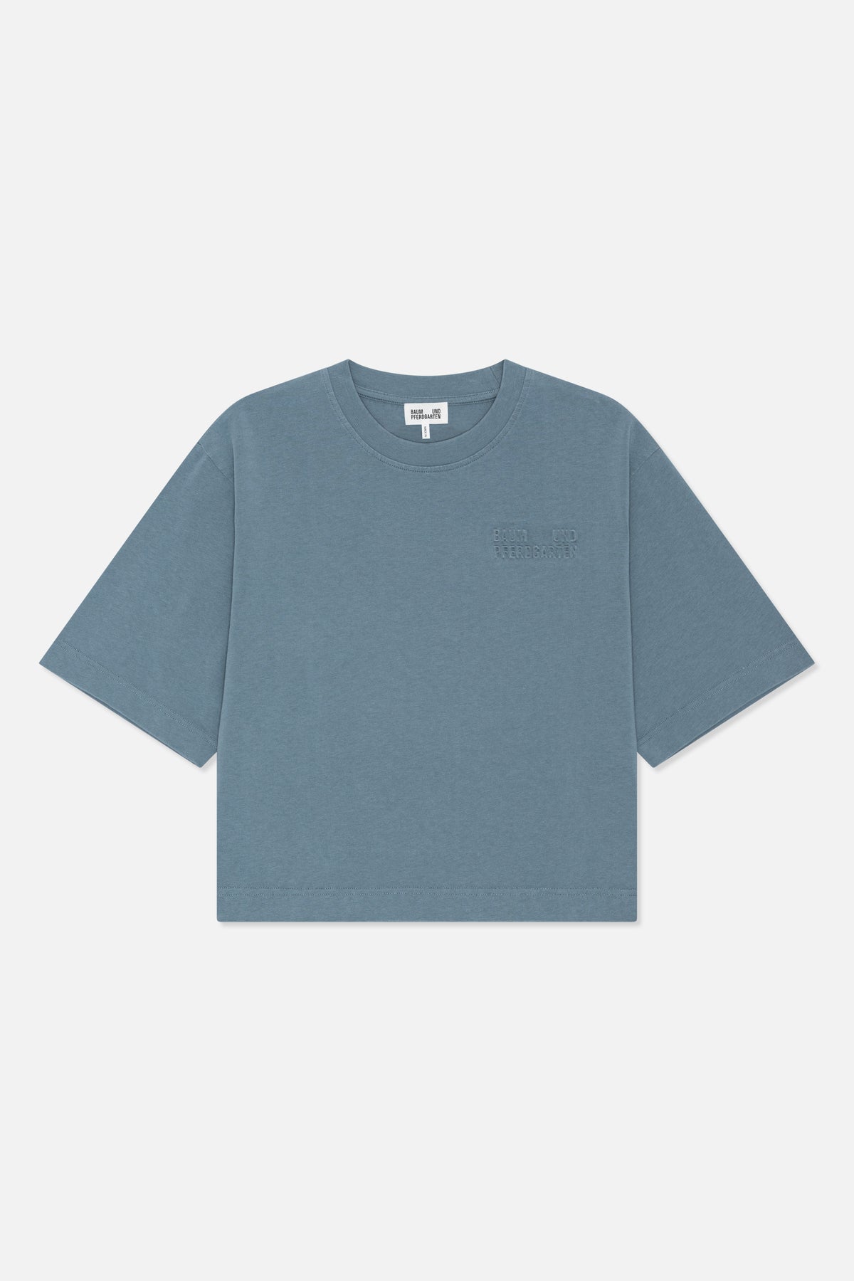 Front view of a blue-gray short-sleeved crew-neck T-shirt with a subtle tonal Baum und Pferdgarten chest logo.