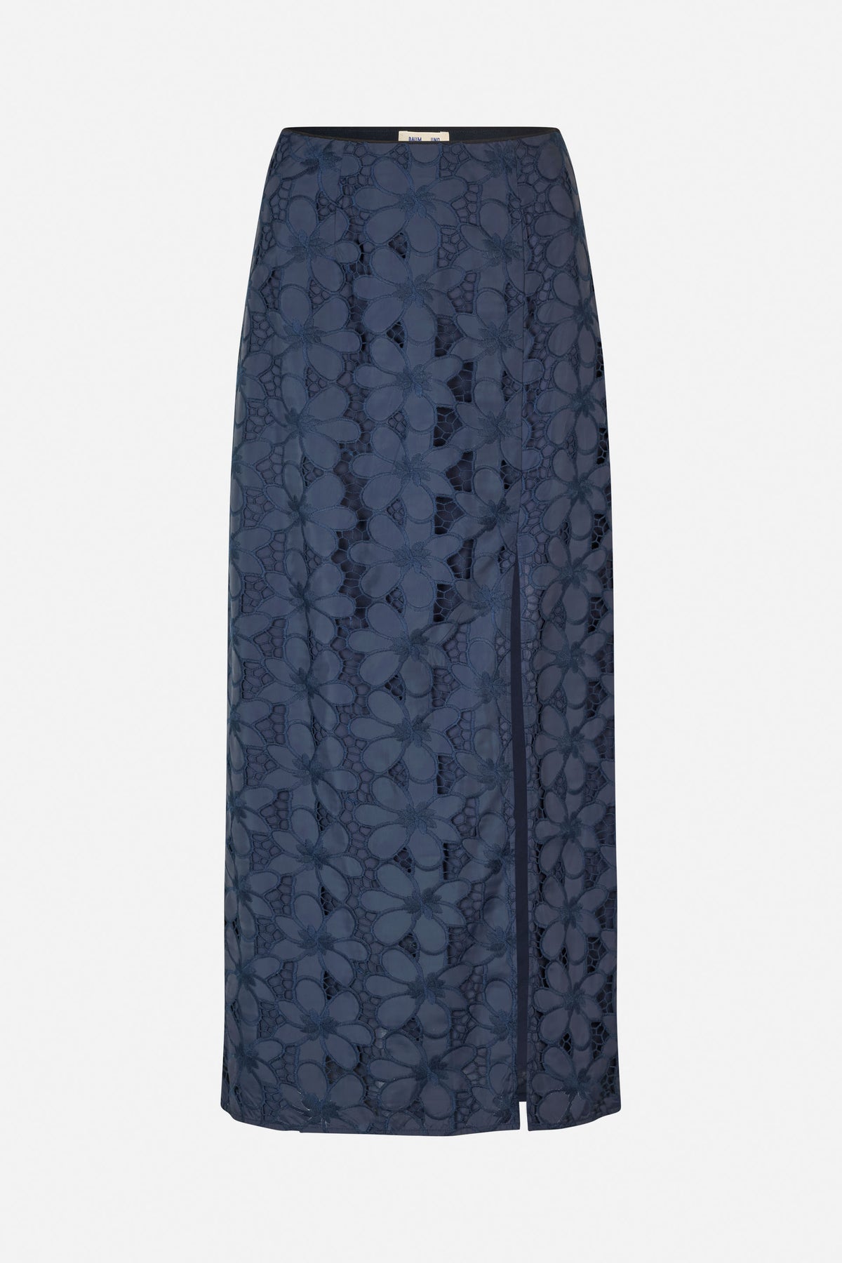 Vorderansicht eines dunkelblauen midi-Rocks mit oversized floraler Spitze, schwarzem Bund und vorderem Schlitz.